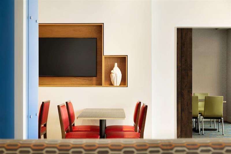 Holiday Inn Express & Suites - Painesville - Concord By Ihg Extérieur photo
