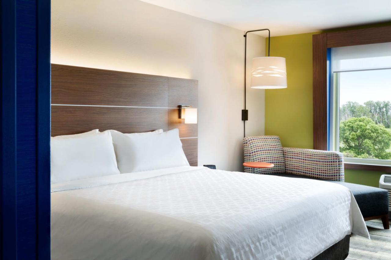 Holiday Inn Express & Suites - Painesville - Concord By Ihg Extérieur photo