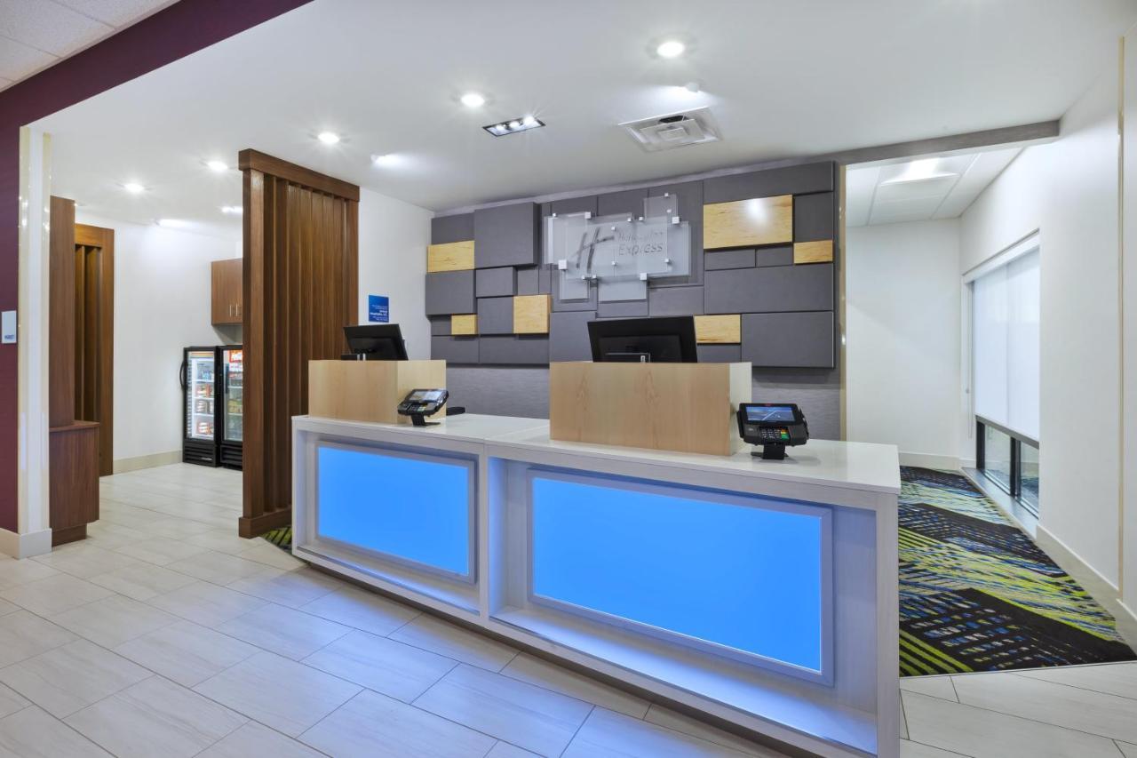 Holiday Inn Express & Suites - Painesville - Concord By Ihg Extérieur photo