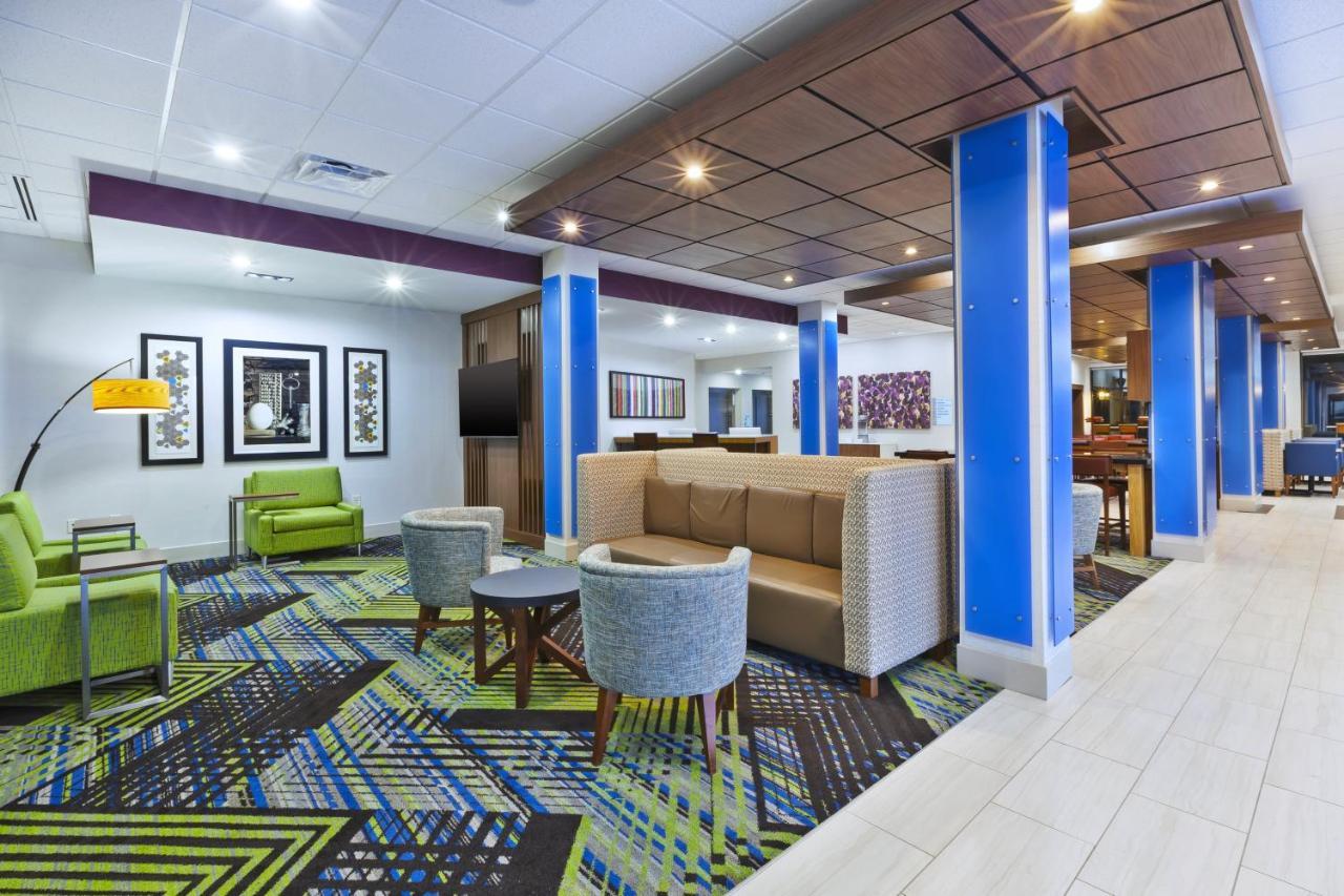 Holiday Inn Express & Suites - Painesville - Concord By Ihg Extérieur photo