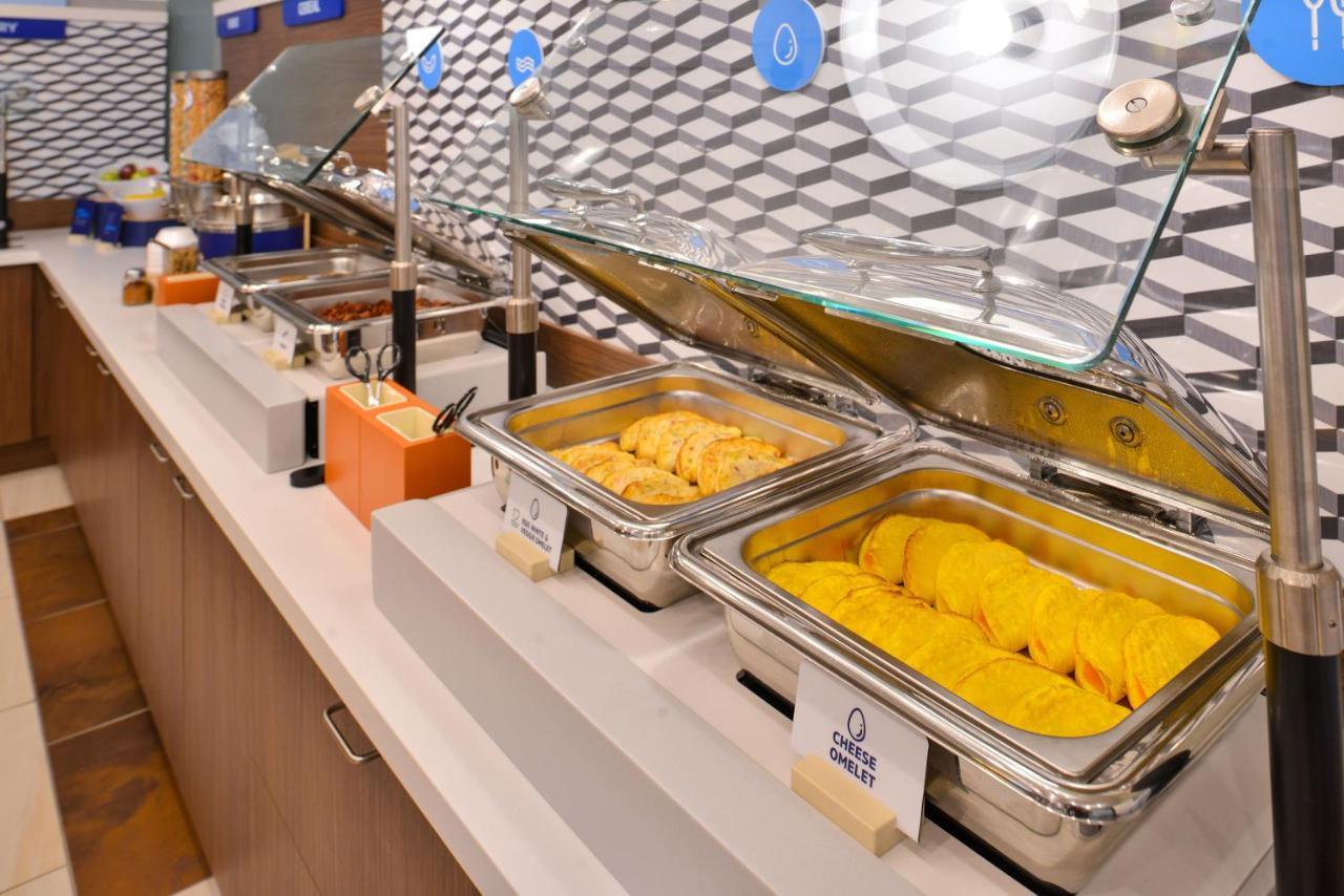 Holiday Inn Express & Suites - Painesville - Concord By Ihg Extérieur photo